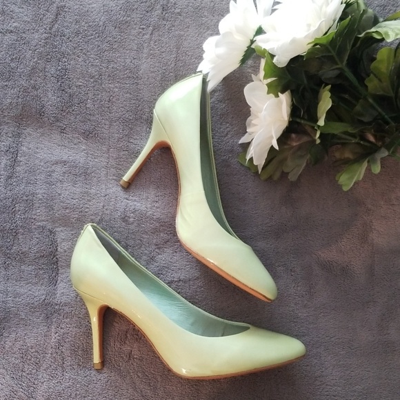 Coach Shoes - Patent Coach Pumps | size 8